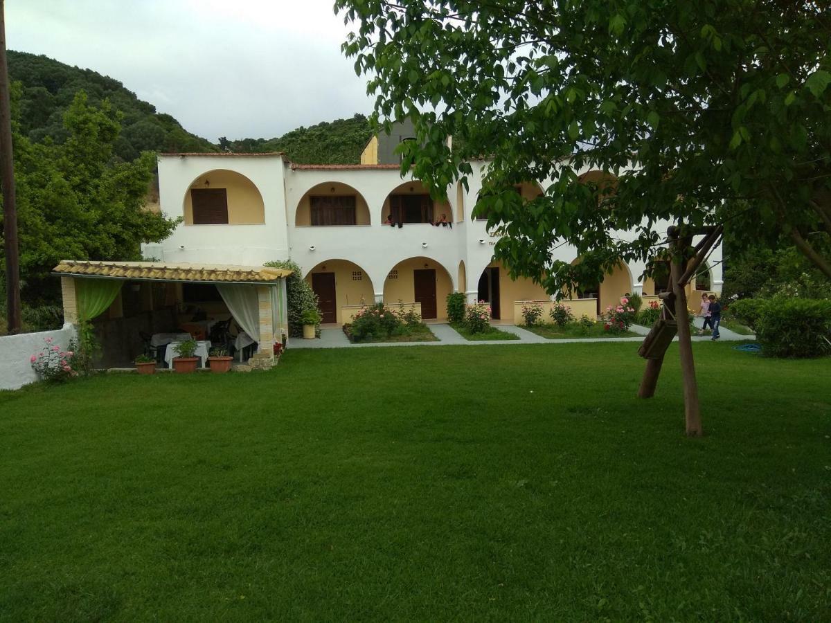 Guest house Santa Maria Vitalades